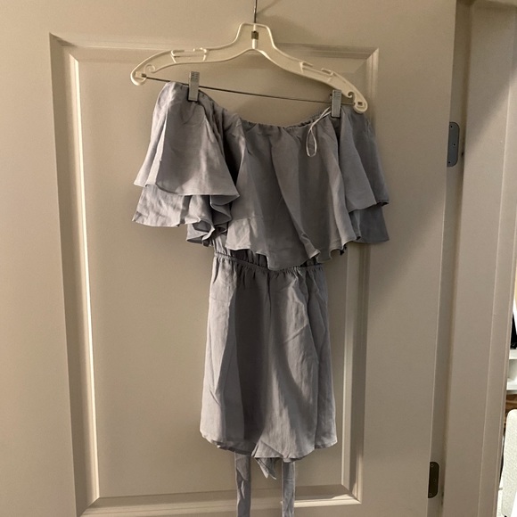 BNWT Ambrose Romper! - Picture 2 of 2